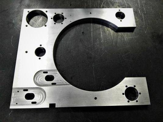 S45C πρωτότυπο που επεξεργάζεται τα μέρη 20mm στη μηχανή ιατρικού εξοπλισμού υπηρεσιών πάχος