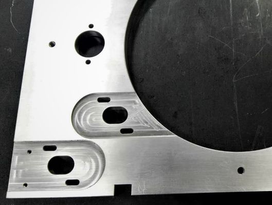 S45C πρωτότυπο που επεξεργάζεται τα μέρη 20mm στη μηχανή ιατρικού εξοπλισμού υπηρεσιών πάχος
