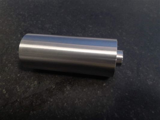 Επεξεργασμένη στη μηχανή λειότητα 0.005mm μερών κυλίνδρων Ra0.6 ημιαγωγών Cnc